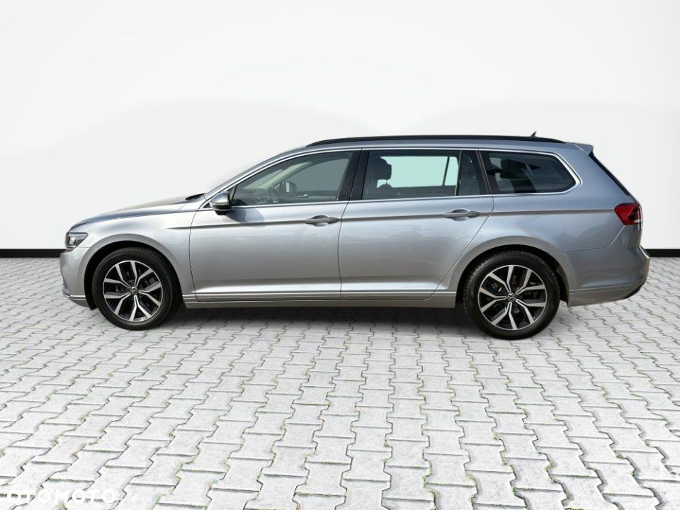 Volkswagen Passat - 8