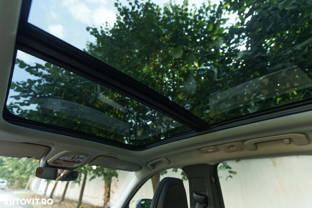Volvo XC 60 B4 D Plus Bright - 19