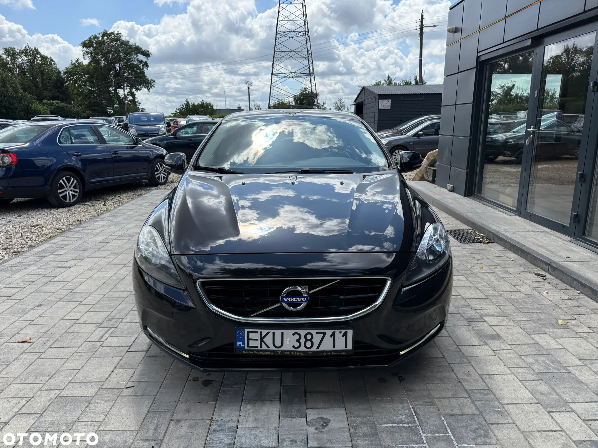 Volvo V40 D2 - 10