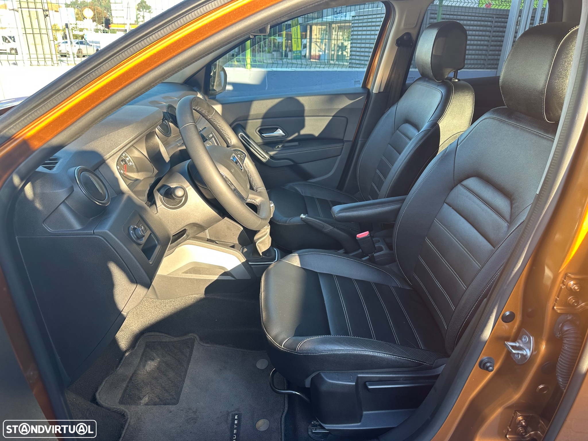 Dacia Duster 1.5 Blue dCi Prestige - 14