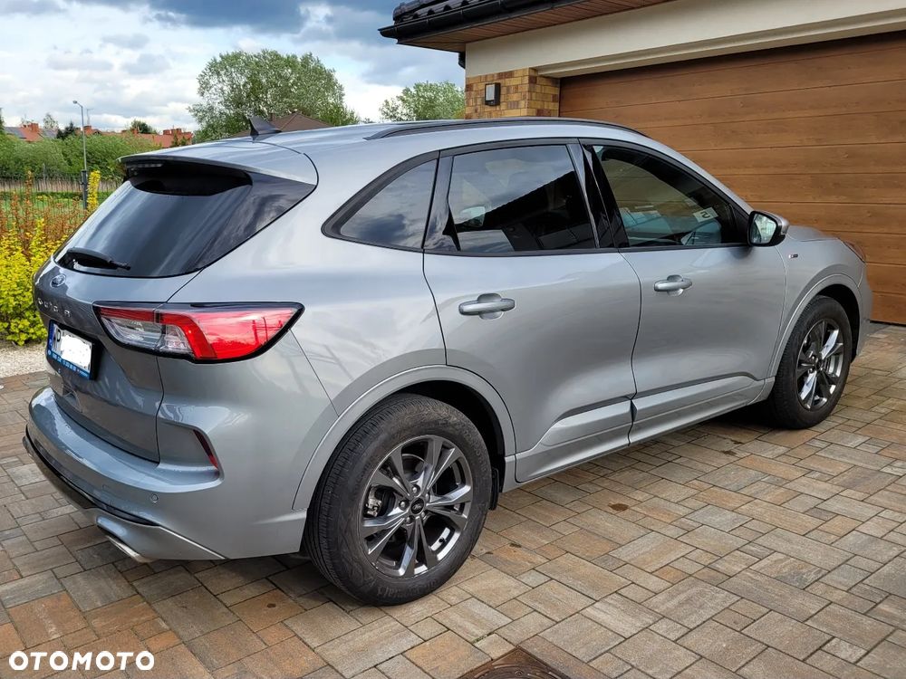 Ford Kuga 1.5 EcoBoost FWD ST-Line - 4