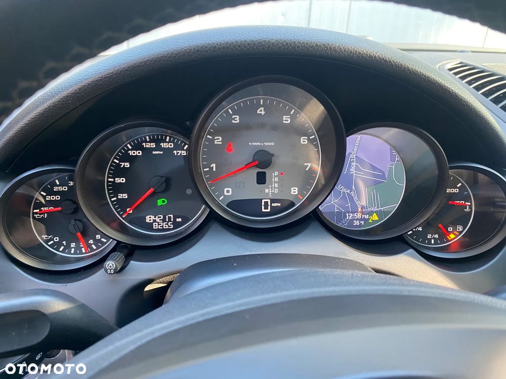 Porsche Cayenne - 15