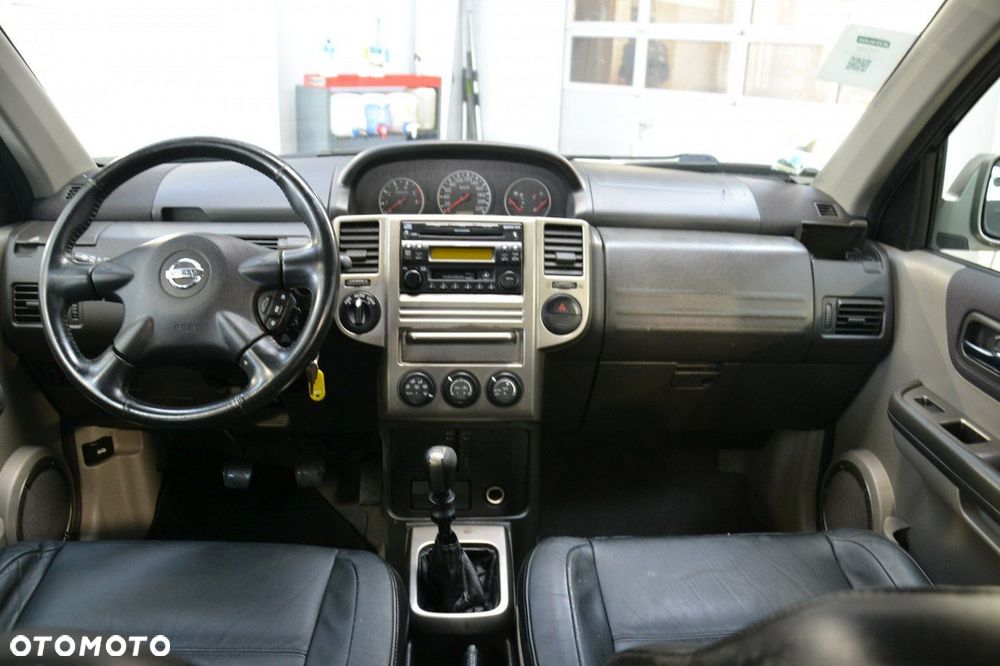 Nissan X-Trail - 15
