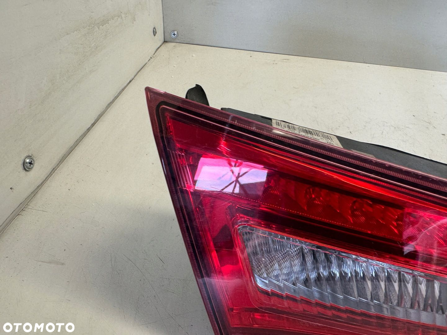 ALFA ROMEO GIULIETTA LAMPA LEWY TYŁ W KLAPĘ 50513401 - 5