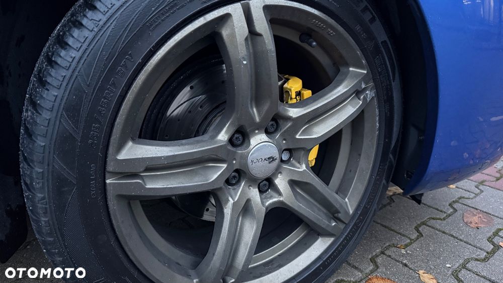 Renault Megane TCe 180 GT - 12