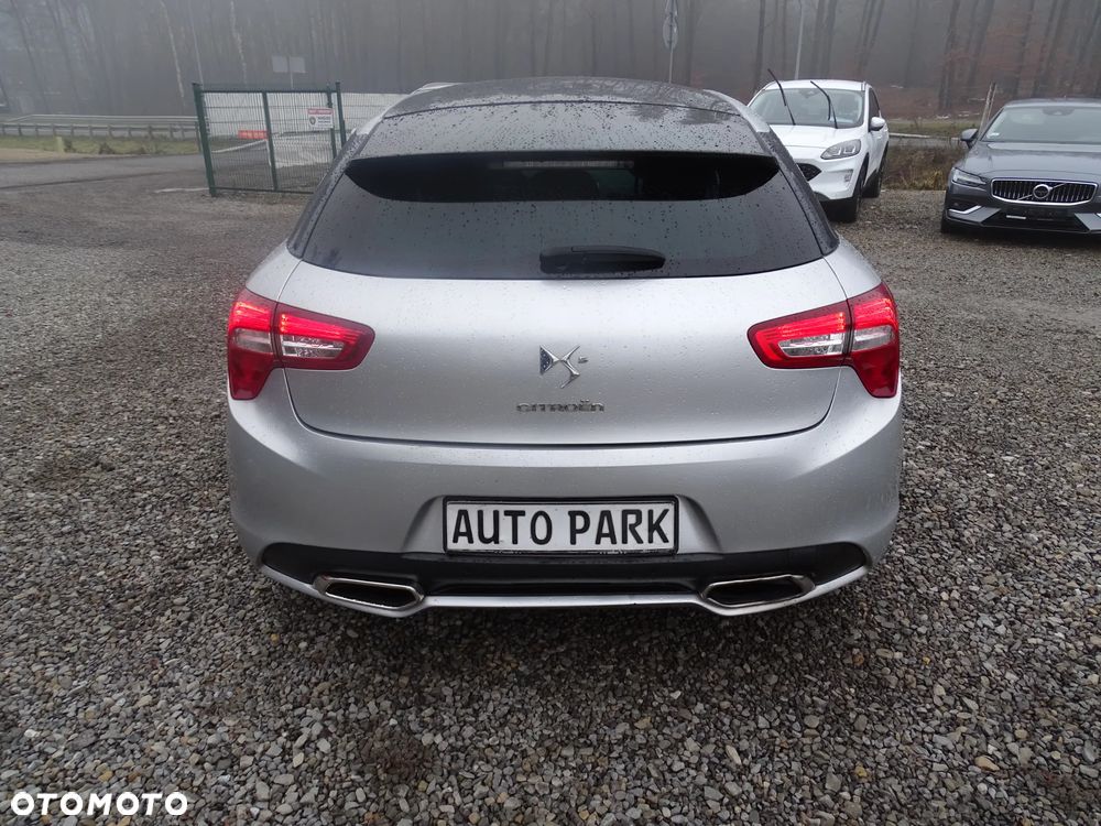 Citroën DS5 HDi 165 Business - 10