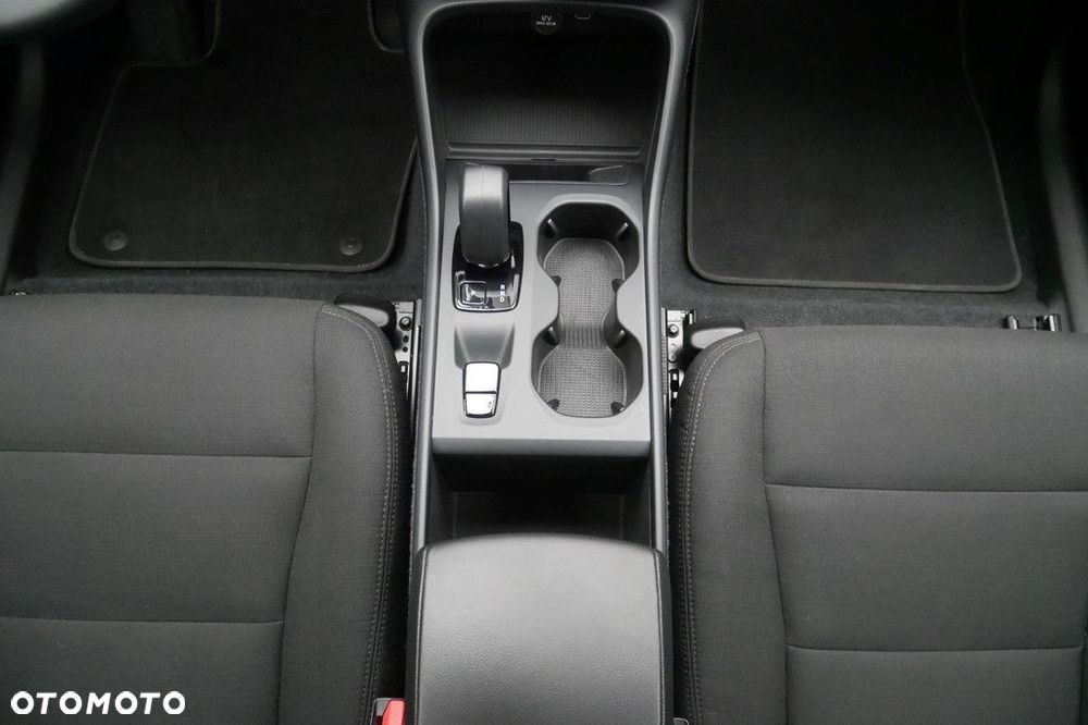 Volvo XC 40 - 11