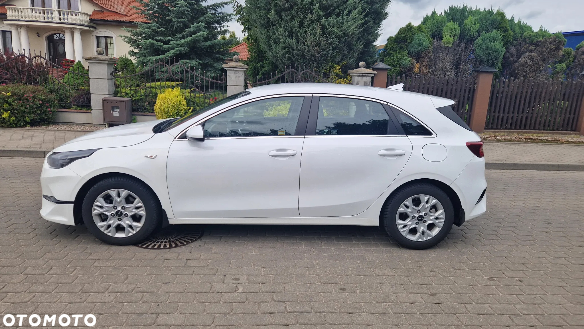 Kia Ceed 1.5 T-GDI Business Line DCT - 4