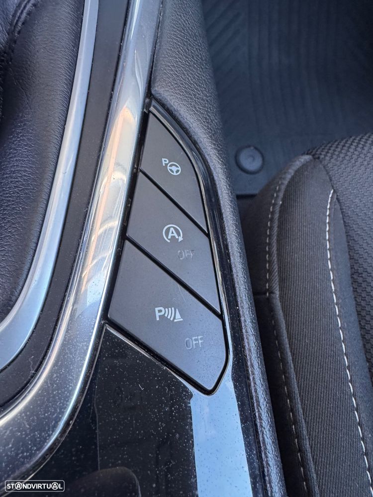 Ford S-Max 2.0 TDCi Titanium - 18