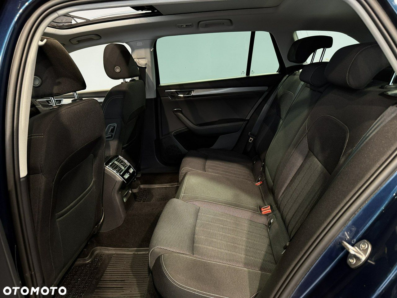 Skoda Superb - 17