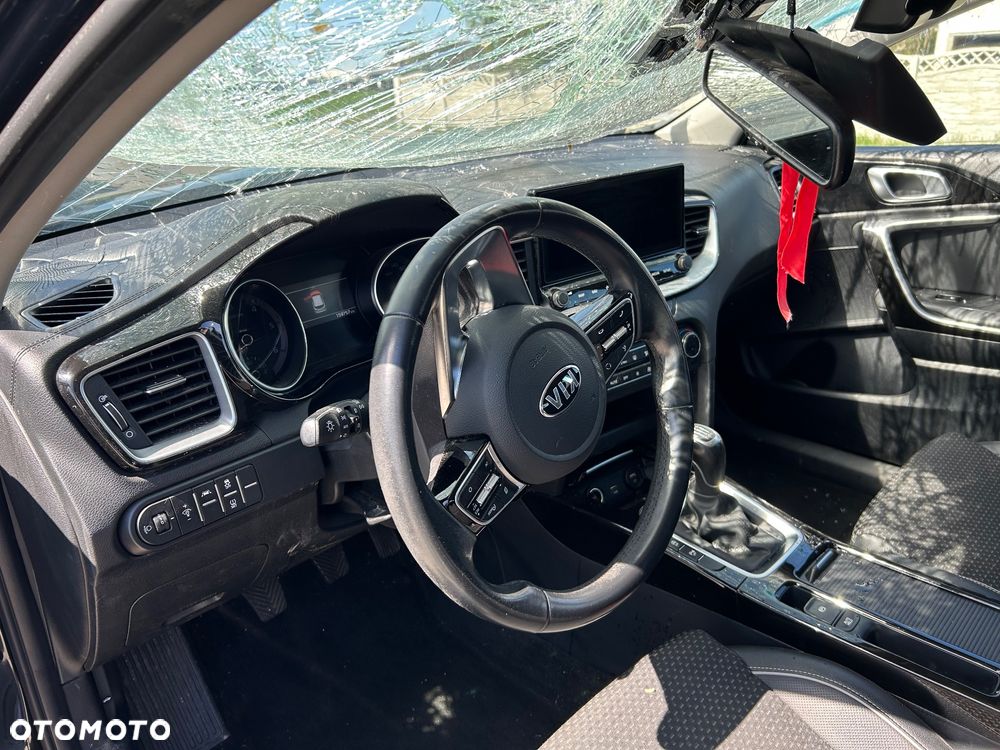 Kia XCeed - 7