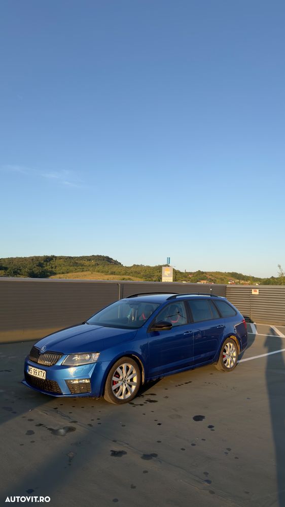 Skoda Octavia 2.0 TDI DSG RS - 4