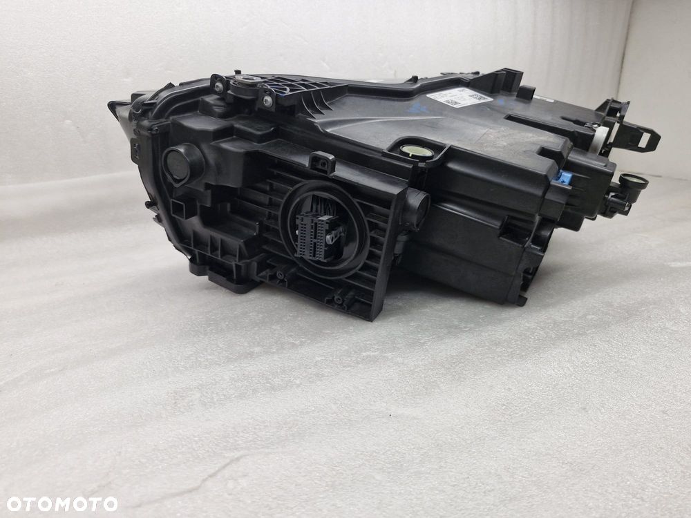 BMW X7 G07 LCI FULL LED LAMPA PRAWA PRZÓD 5A8D304-01 - 7
