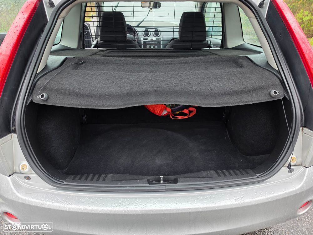 Ford Fiesta 1.4 TDCI - 15