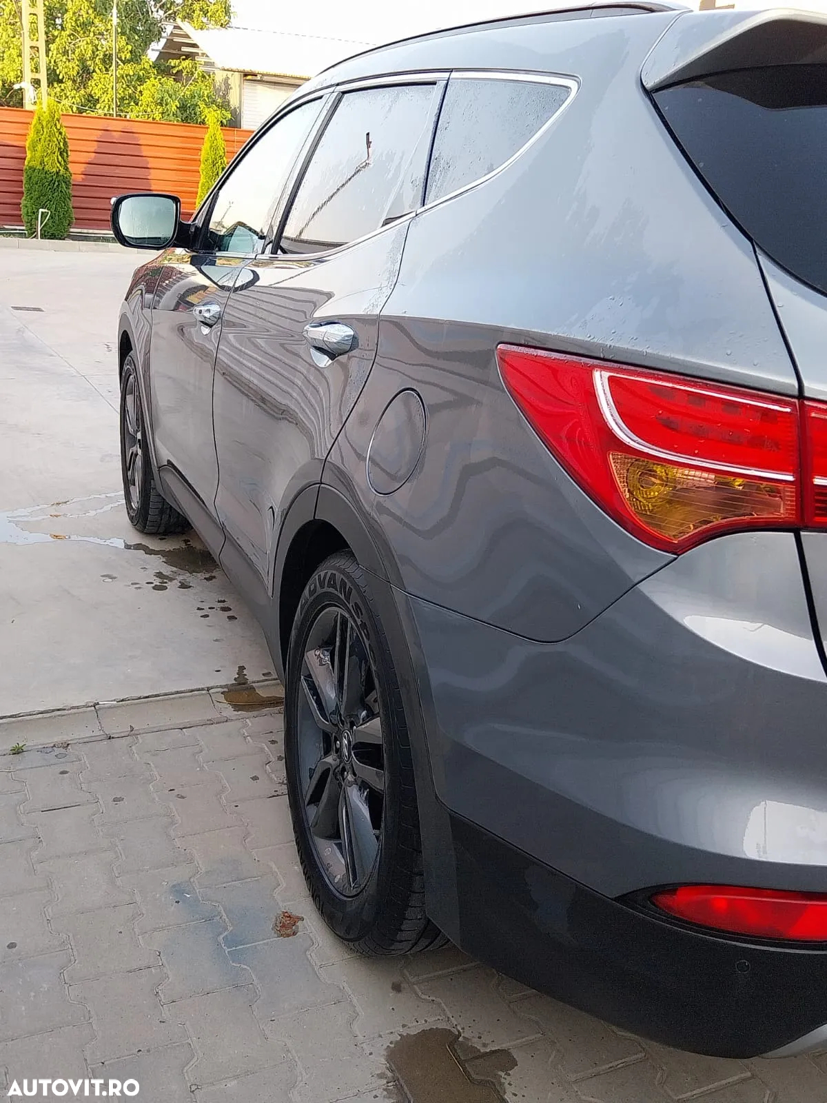 Hyundai Santa Fe - 4