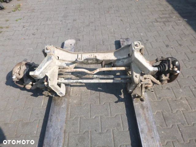 SANKI PRZÓD PRZEDNIE VOLKSWAGEN TRANSPORTER T4 - 29