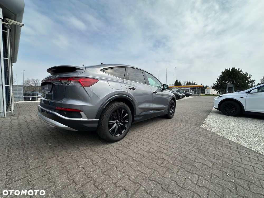 Audi Q4 Sportback e-tron - 8
