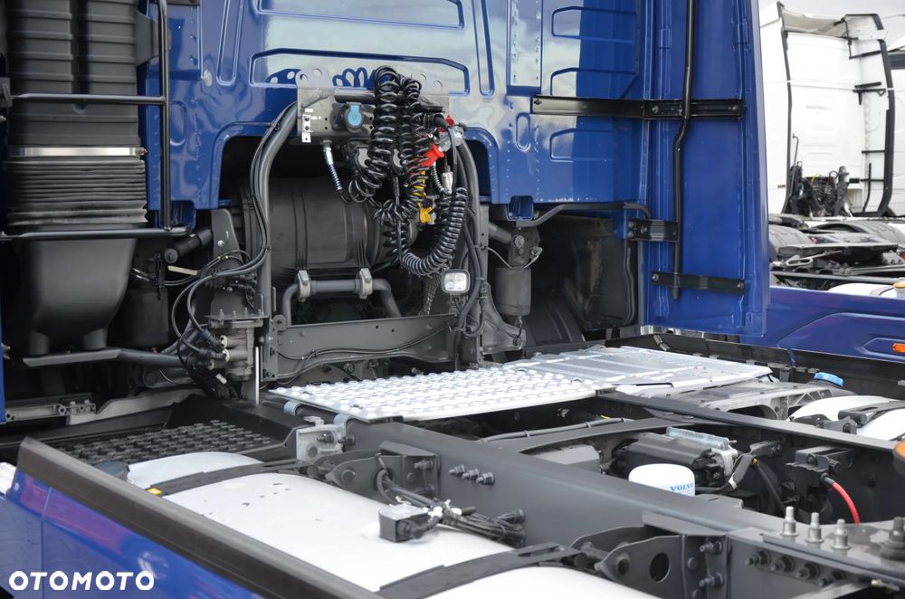 Volvo FH 5 / NEW / I-SAVE / KLIMA P. / LED / NAVI / KAMERA / 9548 - 12