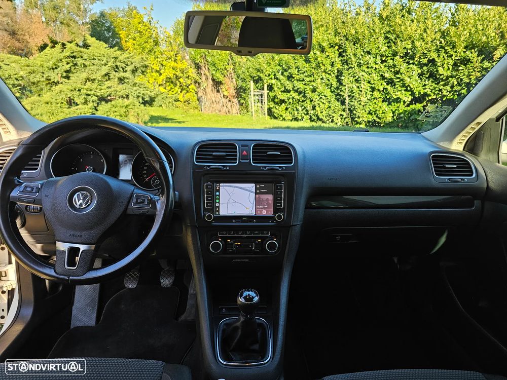 VW Golf Variant 1.6 TDi Confortline - 11