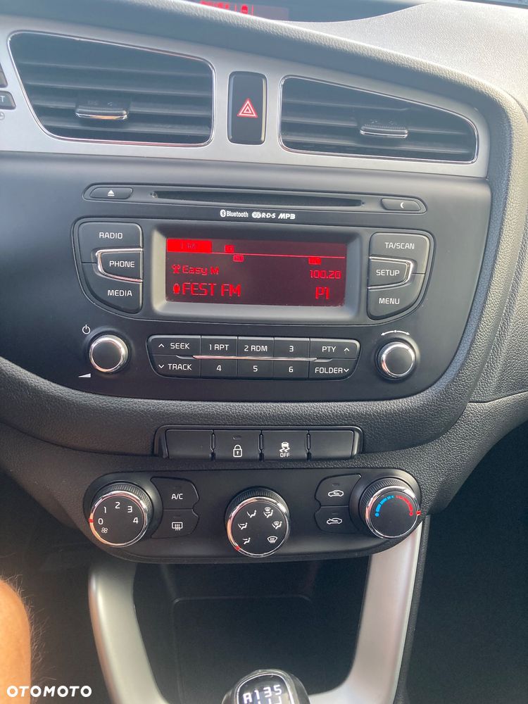 Kia Ceed - 19