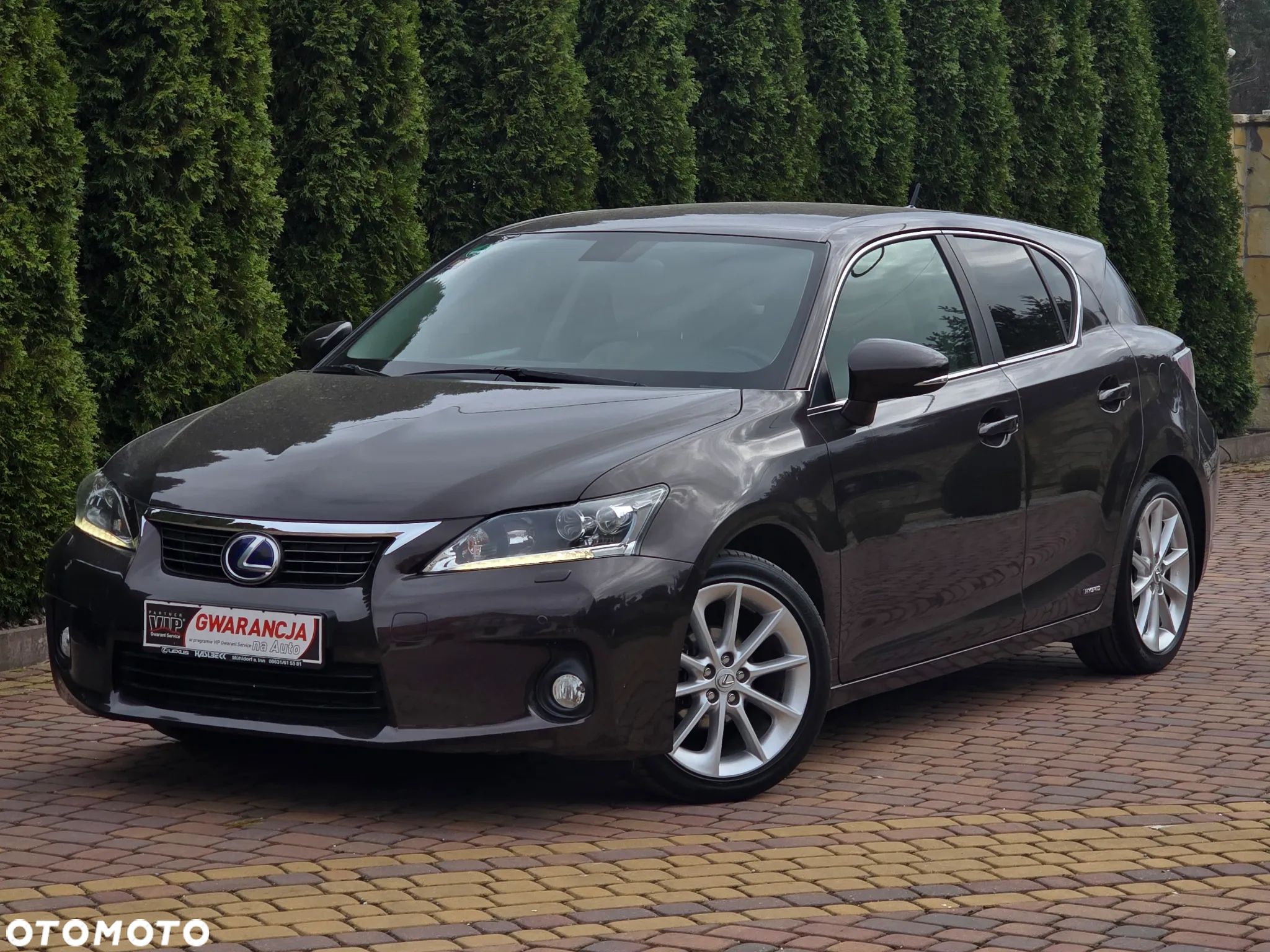 Lexus CT 200h Prestige - 1