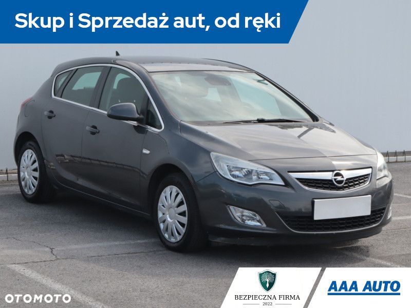 Opel Astra - 3