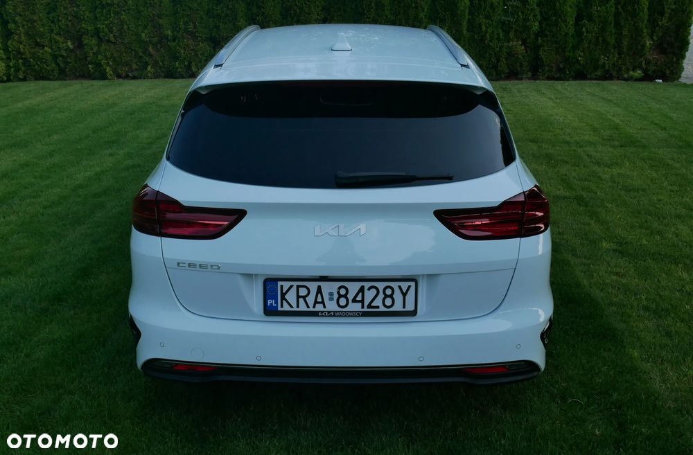Kia Ceed 1.5 T-GDI Business Line - 3