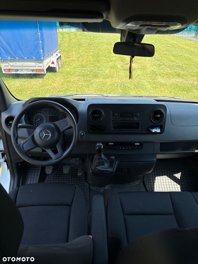 Mercedes-Benz Sprinter - 7