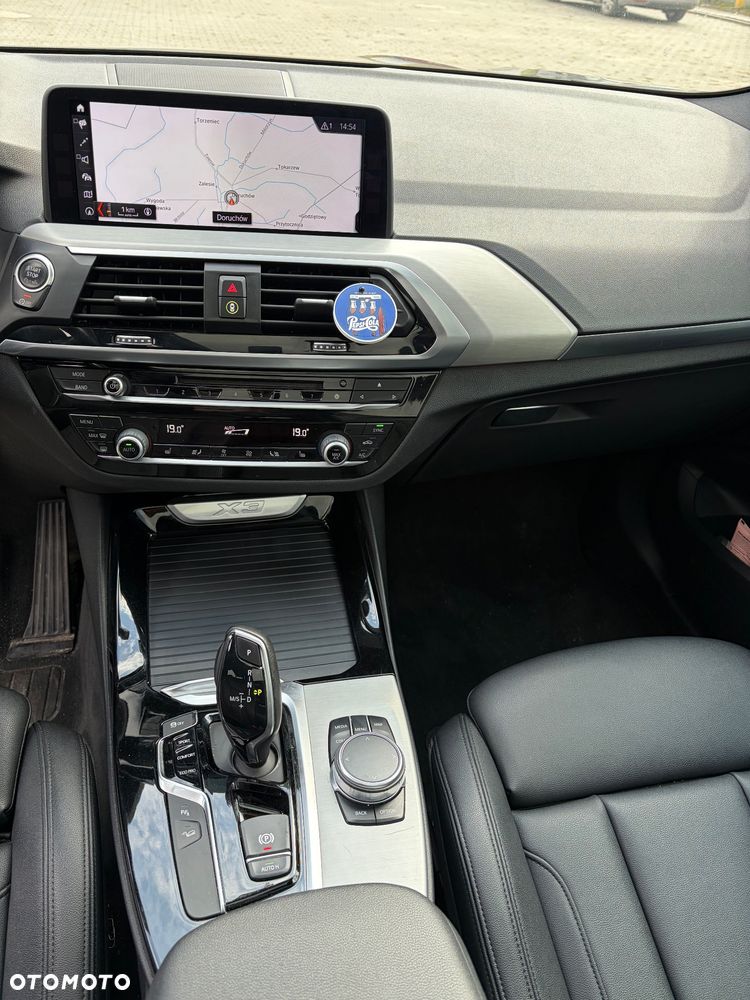 BMW X3 xDrive30i xLine - 17
