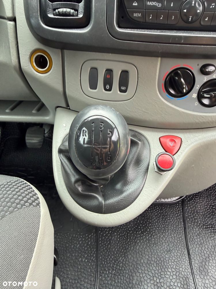 Opel Vivaro L1H1 2.7t Edition - 17