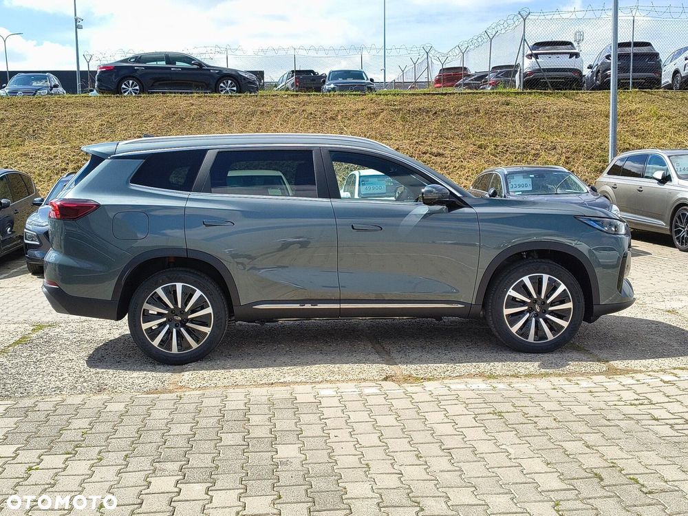 Chery Tiggo 8 1.5 T-GDI Super Hybrid Prestige DCT - 6