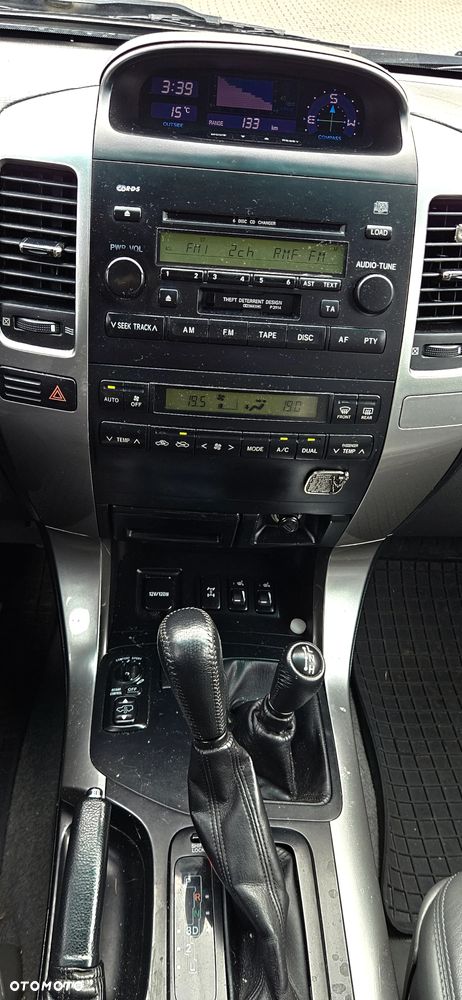 Toyota Land Cruiser 3.0 D Sol - 27