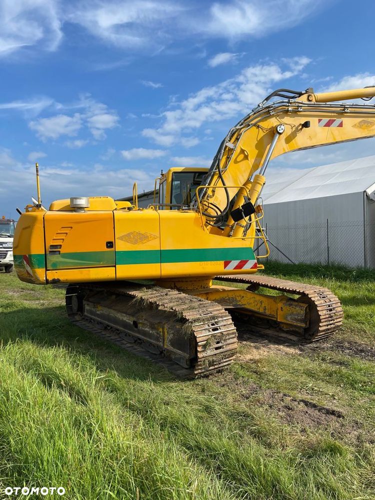 Liebherr R 906 LC - 3