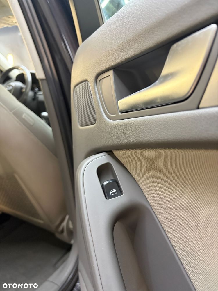 Audi A4 Limousine 2.0 TDI - 17