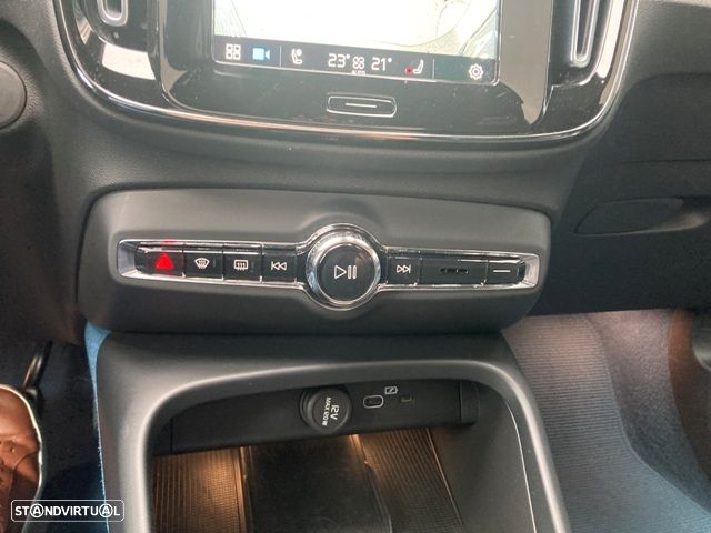 Volvo C40 Recharge Twin Motor Ultimate - 31