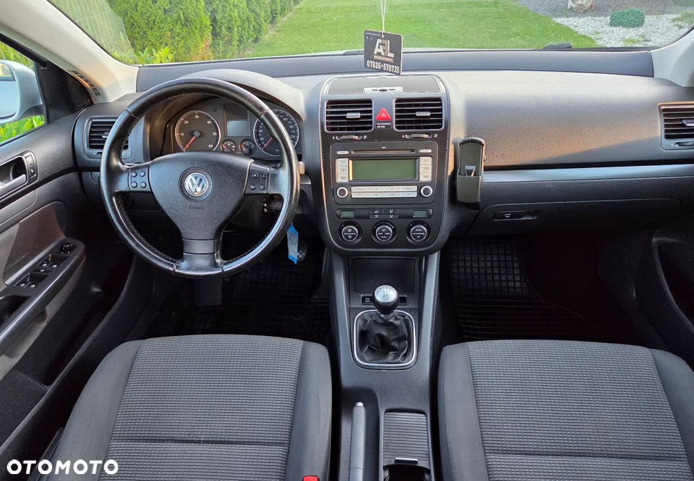 Volkswagen Passat 1.9 TDI Comfortline - 7
