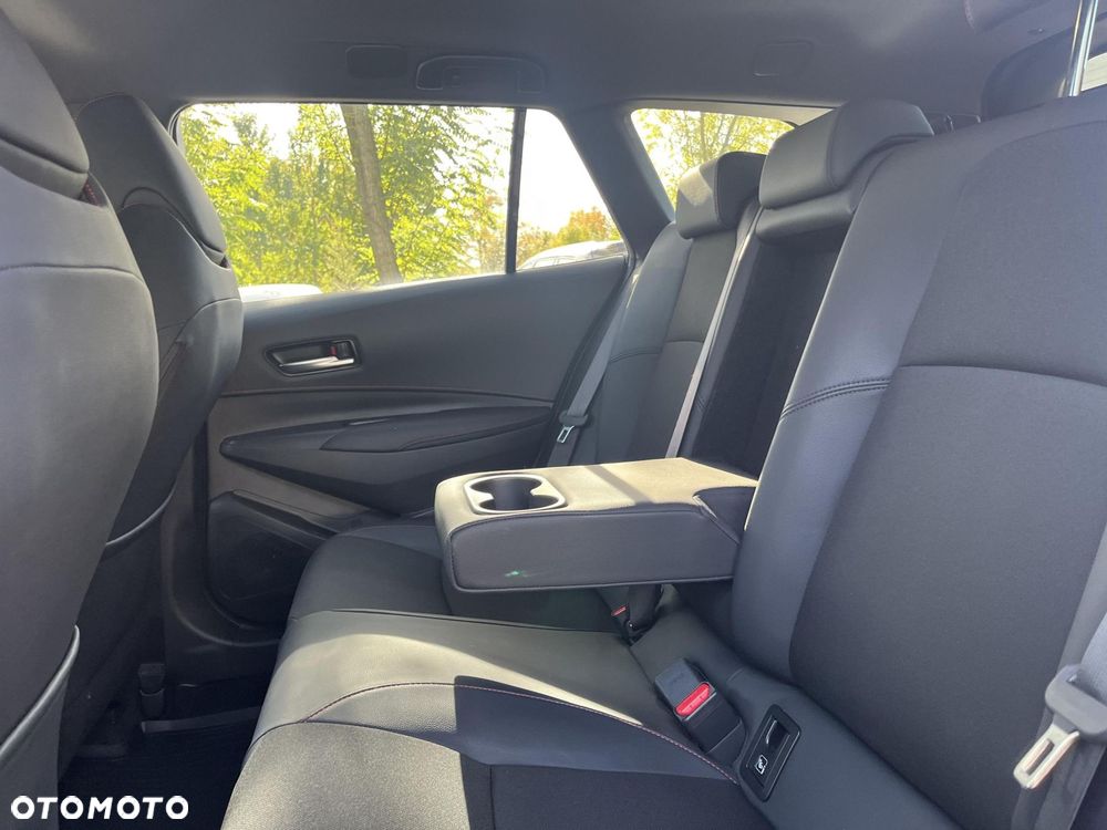 Toyota Corolla 2.0 Hybrid GR Sport - 17