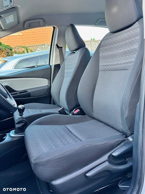 Toyota Yaris 1.33 VVT-i Edition-S - 37