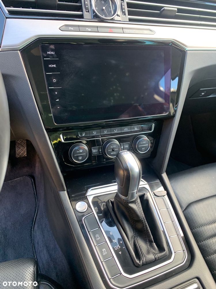 Volkswagen Passat 2.0 TDI BMT Highline DSG - 11