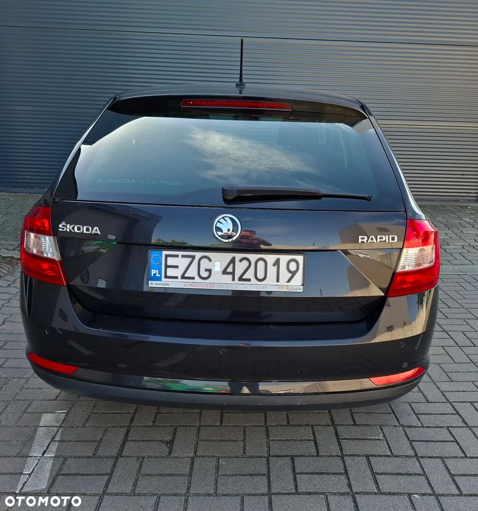 Skoda RAPID Spb 1.6 TDI DPF Style - 7