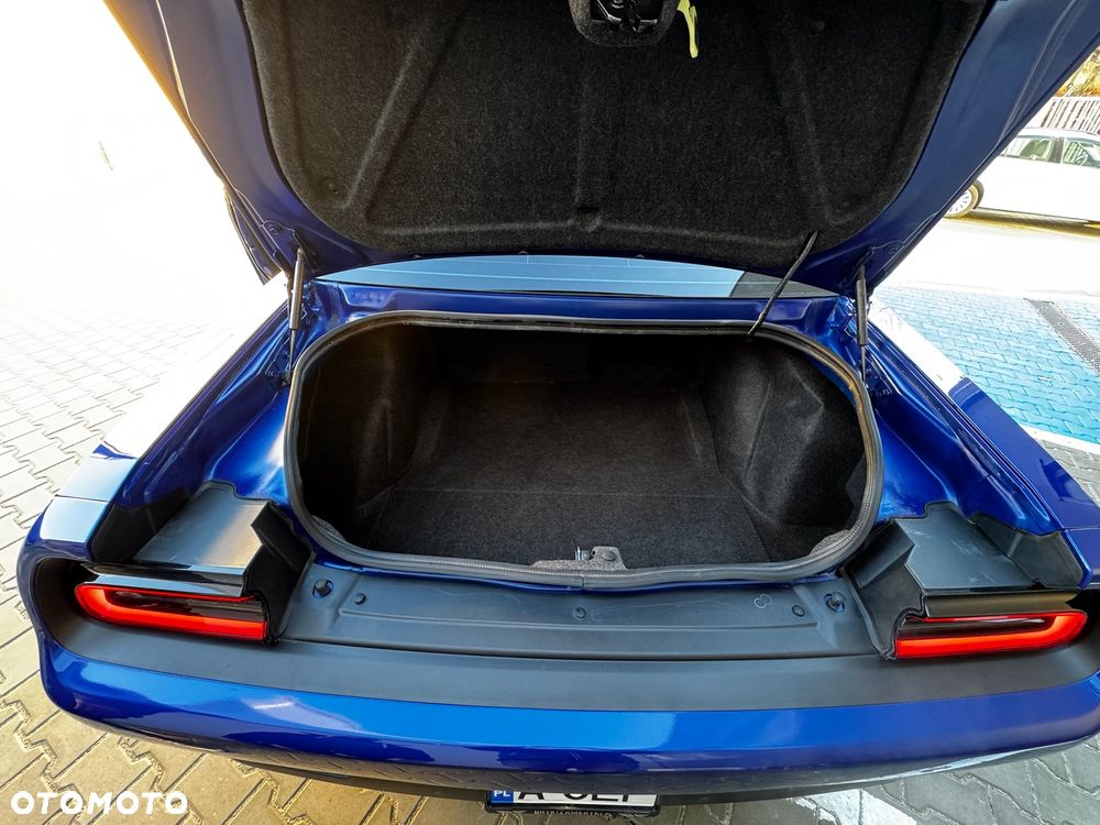 Dodge Challenger 5.7 R/T - 15