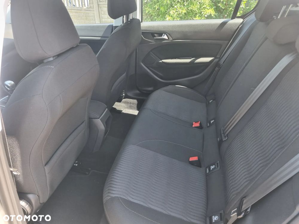Peugeot 308 125 THP Active - 15