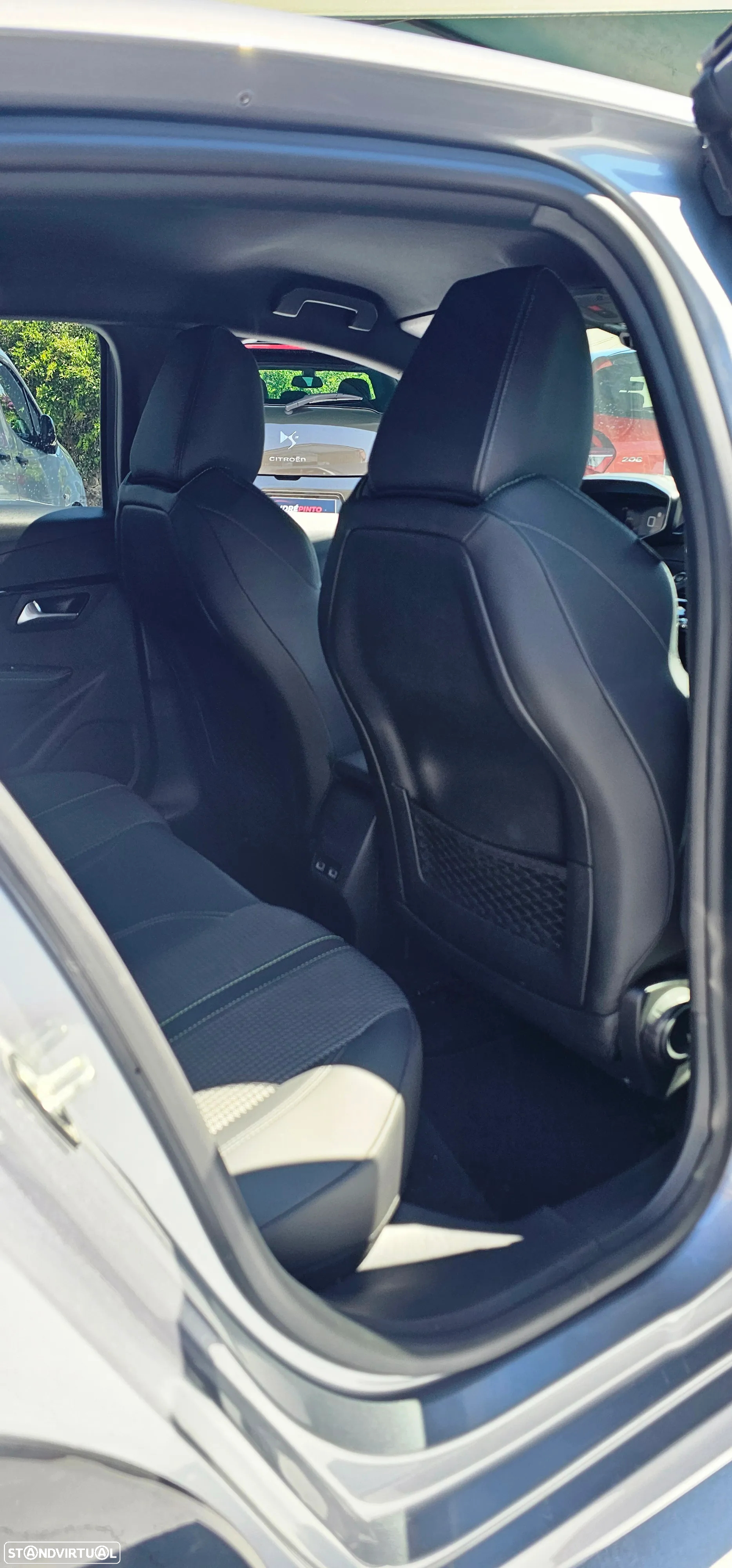 Peugeot 208 1.2 PureTech GT Line - 11