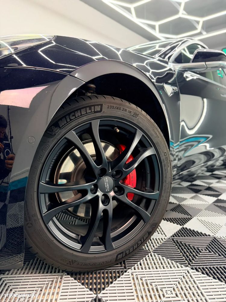 Tesla Model 3 Standard RWD Plus - 3