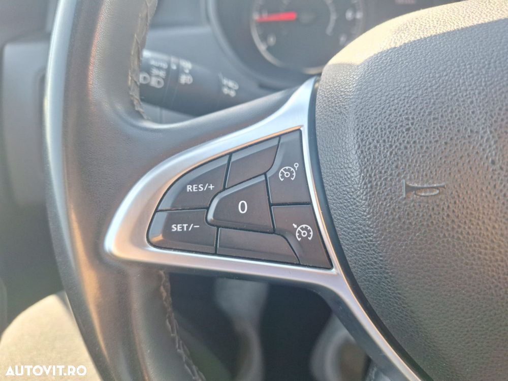 Dacia Duster TCe 150 EDC Prestige - 23