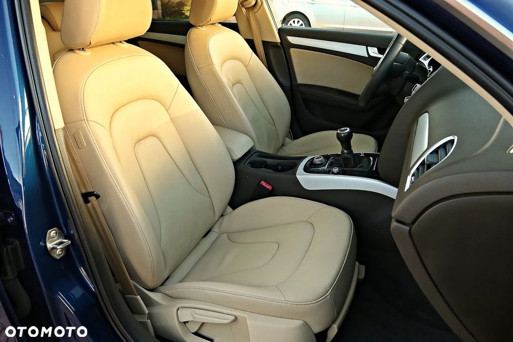 Audi A4 Limousine - 26