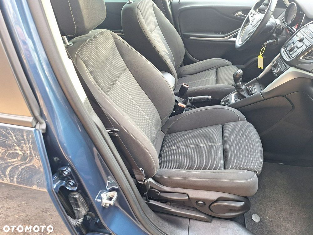 Opel Zafira - 16