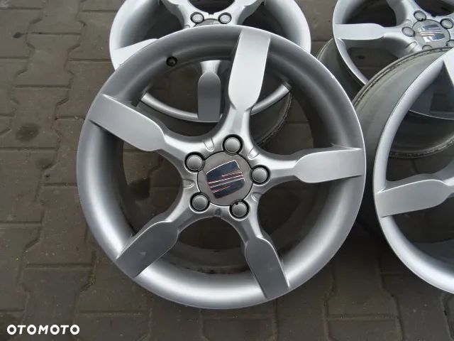 5x112x57 7Jx17 ET54 SEAT Oryginalne felgi Seat - 7