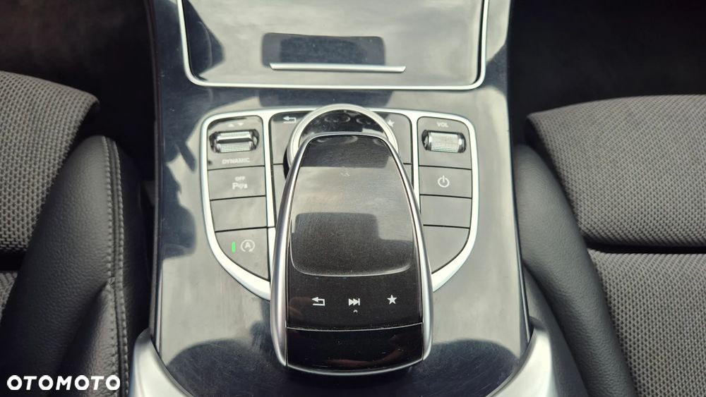 Mercedes-Benz Klasa C 220 d 9G-TRONIC Avantgarde - 21