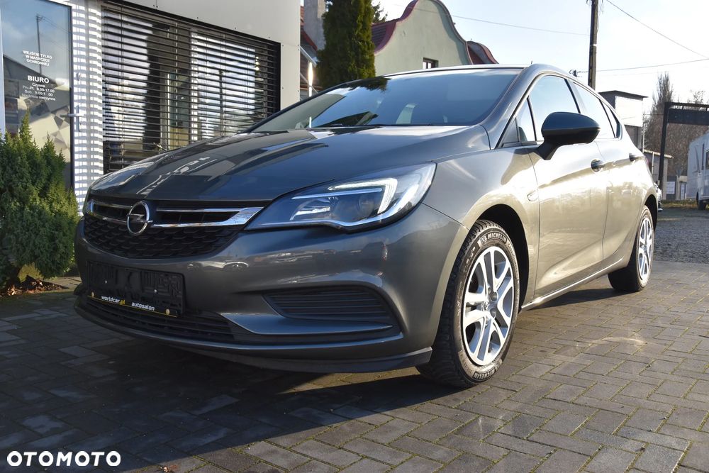 Opel Astra 1.4 Turbo Edition - 2